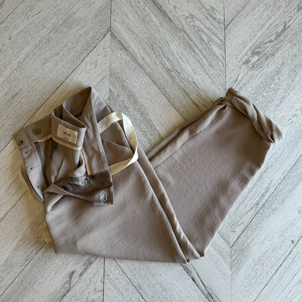 Aritzia | Wilfred Allant Pant in Taupe Grey - Size 12 - Picture 6 of 11